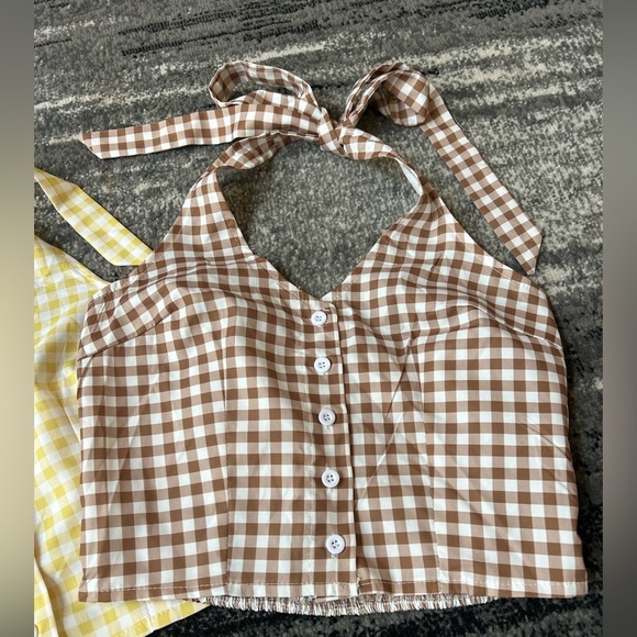 2 SHEIN Gingham Print V-Neck Button Up Halter Tops With Stretchy Back - Picture 2 of 10
